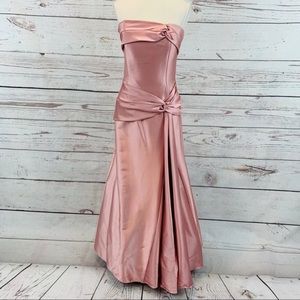 Jessica McClintock Strapless Pink Satin Prom Gown